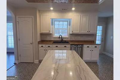 616 Embassy Walk, Winder, GA 30680 - Photo 4