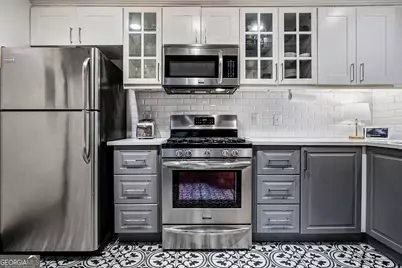 908 Juniper Street NE #APT 4, Atlanta, GA 30309 - Photo 8