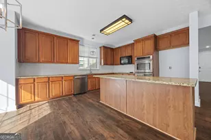 35 Timber Ln, Newnan, GA 30265 - Photo 6