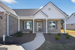 843 Crossroads Ct, Social Circle, GA 30025 - Photo 4