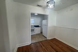 324 N Main St, Statesboro, GA 30458 - Photo 4