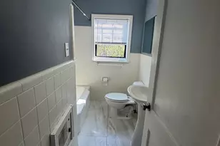 324 N Main St, Statesboro, GA 30458 - Photo 10