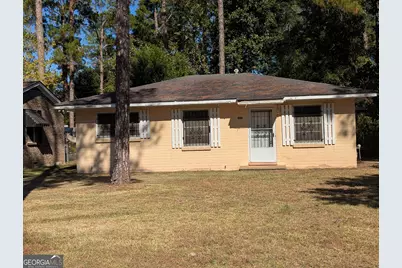 905 Dorsett Avenue, Albany, GA 31701 - Photo 1