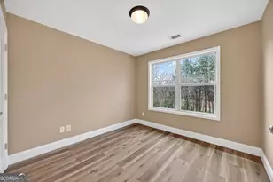 2413 Rose Palm Pl, Atlanta, GA 30315 - Photo 14