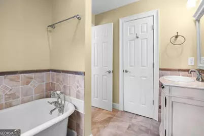 2942 Margaret Mitchell Court NW, Atlanta, GA 30327 - Photo 32