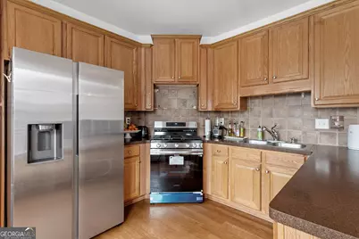 1294 Park Pass Way, Suwanee, GA 30024 - Photo 18