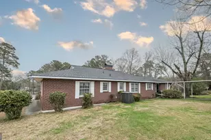 202 Iris Dr, Centre, AL 35960 - Photo 8