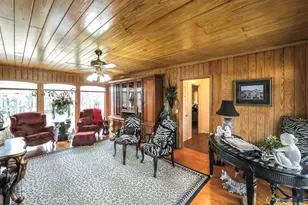 202 Iris Dr, Centre, AL 35960 - Photo 2