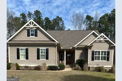 127 Newport Road NE, Milledgeville, GA 31061 - Photo 1