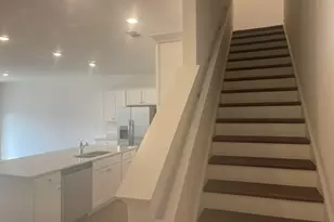 109 Milledge Commons, Milledgeville, GA 31061 - Photo 4