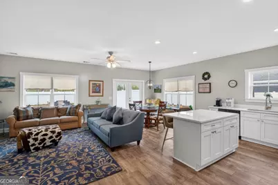 1616 Ashantilly Drive, Darien, GA 31305 - Photo 4