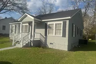 112 Carey St, Elberton, GA 30635 - Photo 2