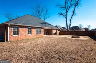 105 Norfolk Cir, Warner Robins, GA 31088 - Photo 4