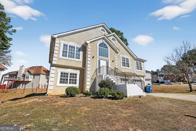 2350 Lake Royale Drive, Riverdale, GA 30296 - Photo 4