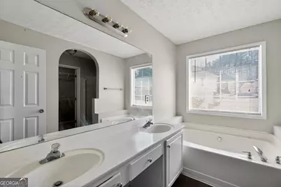 2350 Lake Royale Drive, Riverdale, GA 30296 - Photo 30
