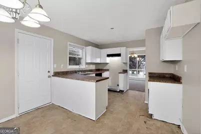 4406 Carriage Trail, Stone Mountain, GA 30083 - Photo 14