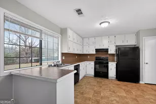 1004 Fairview Rd, Ellenwood, GA 30294 - Photo 12