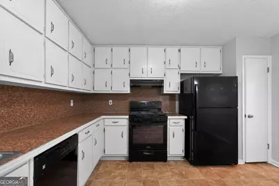 1004 Fairview Road, Ellenwood, GA 30294 - Photo 8
