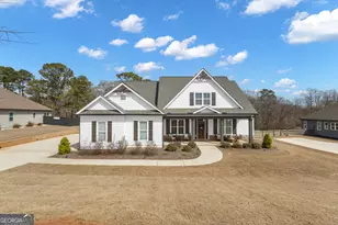 282 Township Dr, Senoia, GA 30276 - Photo 1