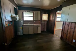 611 Whitney Ave, Albany, GA 31701 - Photo 4