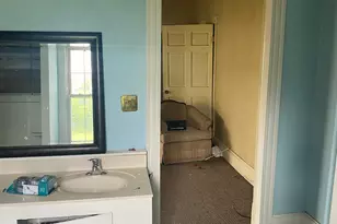 194 W Washington St, Bethel, NC 27812 - Photo 12