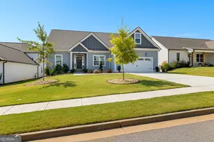 73 Oakhurst Trail, Sharpsburg, GA 30277 - Photo 4