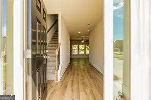 105 Hunts Ml Cir, Griffin, GA 30224 - Photo 6