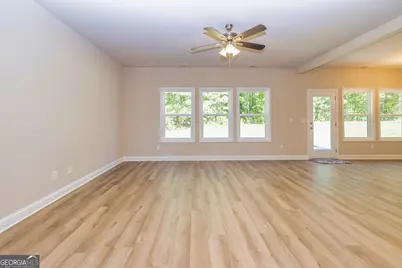 105 Hunts Mill Circle, Griffin, GA 30224 - Photo 10