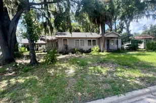 1101 Pine Ave, Brunswick, GA 31520 - Photo 1