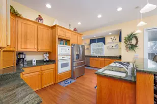 146 Royal Dr, Brunswick, GA 31523 - Photo 10
