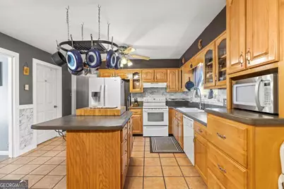 505 Round Pond Road, Lafayette, GA 30728 - Photo 6