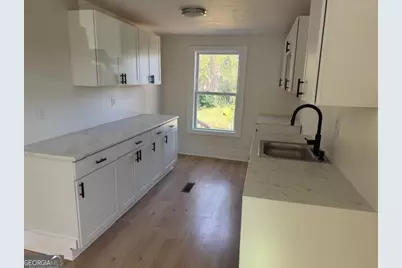 14 W 54th Street, Savannah, GA 31405 - Photo 8