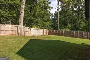 2469 Jewel St, Atlanta, GA 30344 - Photo 38