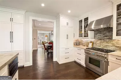 50 Glen Oaks Drive NW, Sandy Springs, GA 30327 - Photo 16