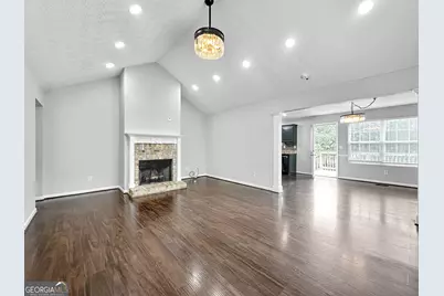 105 Aprils Way, Union City, GA 30291 - Photo 4