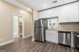 716 W 38th St, Savannah, GA 31415 - Photo 4