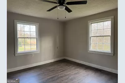 734 Bowersville Road, Carnesville, GA 30521 - Photo 4