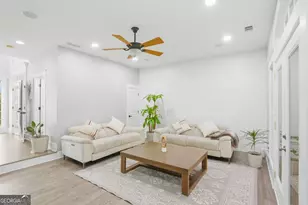 915 Mill Garden Pl, Cumming, GA 30040 - Photo 8