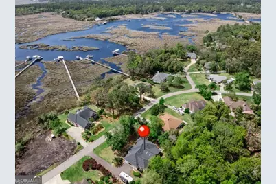 811 Riverview Drive W, Saint Marys, GA 31558 - Photo 6