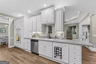 811 Riverview Dr W, Saint Marys, GA 31558 - Photo 4