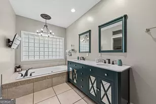 811 Riverview Dr W, Saint Marys, GA 31558 - Photo 10