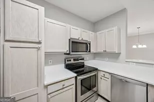 1704 Frederica Rd, Saint Simons, GA 31522 - Photo 18