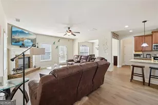 2002 Bridgewater Pass, Hampton, GA 30228 - Photo 8