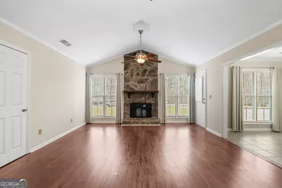 125 Hazel Way, Lagrange, GA 30241 - Photo 12