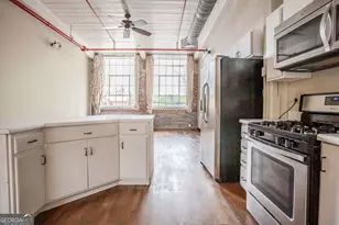 301 Bradley Street C4, Carrollton, GA 30117 - Photo 10