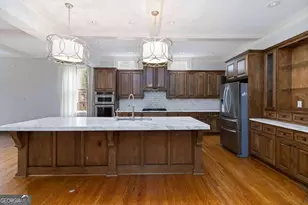 1421 Hedgewood Ln NW, Kennesaw, GA 30152 - Photo 10