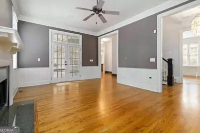 1421 Hedgewood Lane NW, Kennesaw, GA 30152 - Photo 8