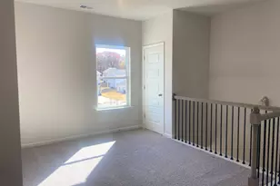 10413 Trellis Ln, Hampton, GA 30228 - Photo 4