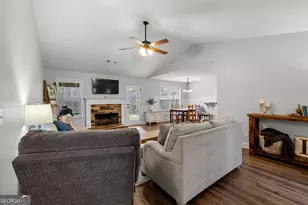 36 E Gordon Rd, Newnan, GA 30263 - Photo 14