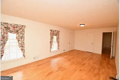 375 Segrest Circle, Athens, GA 30605 - Photo 2